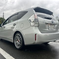 トヨタ　プリウスα G ZVW40 ローダウン　ハイブリッド　エコカー　７人乗の画像