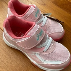 アシックス　kids スニーカー　新品　18センチの画像