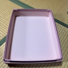 収納ケースとクリアファイルの画像