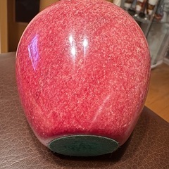 りんご　ペーパーウェイトの画像