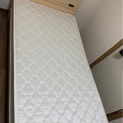 シングルベッドの画像