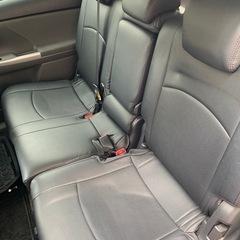 プリウスa 7人乗りClazzioのシートカバー。 おまけ付き。の画像
