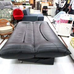 ソファベッド エスポワール 幅195cm スリーマン ブラック 合成皮革 大型 家具 苫小牧西店 の画像