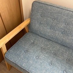 2人掛け用ソファ　北欧　水色の画像