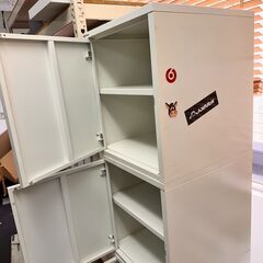 おしゃれで便利なキャビネット 本日限定！渋谷で無料受け取り！の画像