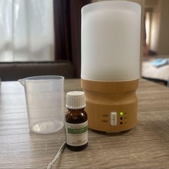 LEDアロマディフューザー 木製ベース　 加湿機能付き アロマセットの画像