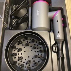 【お取引き中】新品 Yihai マイナスイオンドライヤー D089の画像