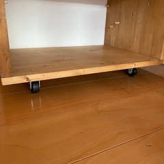 DIY キャスター付収納ラックの画像