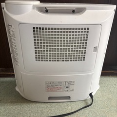 電気ファンヒーターの画像