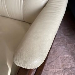 取引中！【2日間限定！！】高級家具 富士ファニチャー 1人用リクライニングソファ  本革の画像