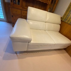 ソファ　革　レザー　leather world オットマン　ホワイト　しろ白の画像