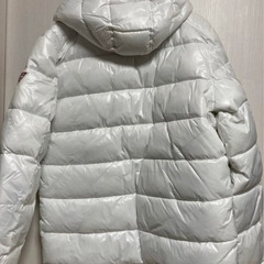 GUESS 新品たぐつタグ付きの画像