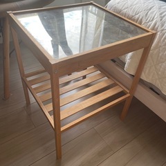 お譲りします　IKEA サイドテーブルの画像