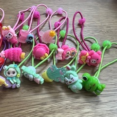 かわいい系ヘアゴムいっぱいの画像