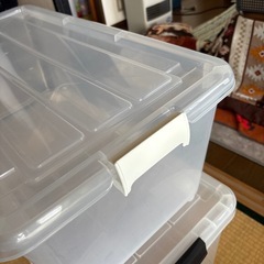 【10月3日まで】収納ボックス2個の画像