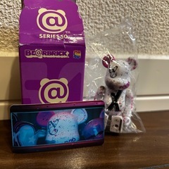 BE@RBRICK SERIES 50 DAVID GUETTA ベアブリック　K-POPアイドル IVE  シークレットの画像
