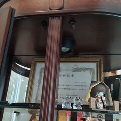 キャビネット　ショーケース　飾り棚　アンティーク家具の画像