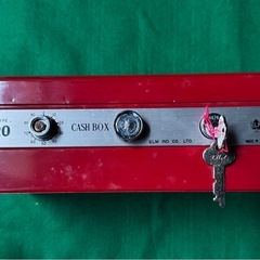 小型手提げ金庫　使用感有りの画像