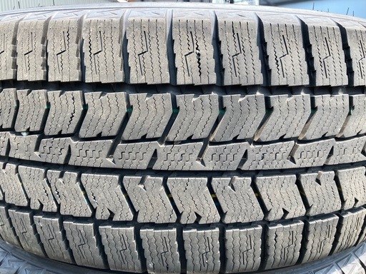 TOYO TIRES 215/55R17 24年製　冬タイヤ