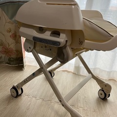 電動ハイローチェアの画像