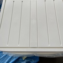 引き出し式　プラスチック製収納ケースの画像