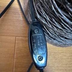 ニトリ　ラタン製　円筒形　テーブルライトの画像