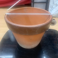 大きな植木鉢　高さ３１cmの画像