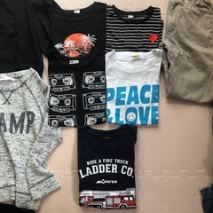 子ども服　130 Tシャツ　トレーナー　長ズボン　男の子の画像
