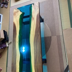 モンキーポッド無垢材天然木リバーテーブル板の画像