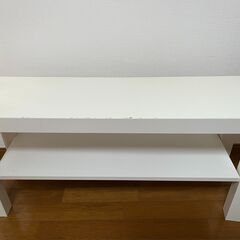 ラック、テーブルの画像
