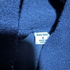 ユニクロ　ヒートテック　フリースモックネック　黒　ブラック　長袖　ロンT UNIQLO 341-079958の画像