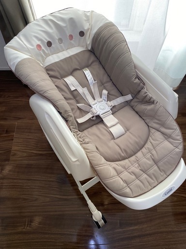 Combi  電動ハイローチェア　ネムリラ