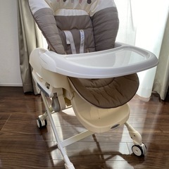 Combi  電動ハイローチェア　ネムリラの画像