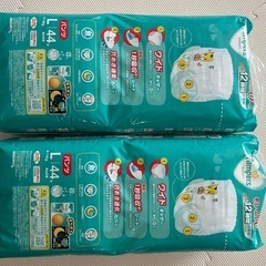 決定【新品未開封】パンパースパンツLサイズの画像