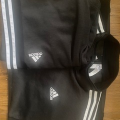 adidasセットアップの画像