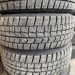 205/60R16 スタッドレス　プリウスアルファ　アルファード等　ダンロップ　ウインターマックスWM02の画像