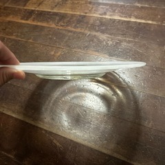 琉球ガラスのお皿の画像