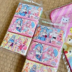ツムツム ループタオル プリキュアポケットティッシュの画像