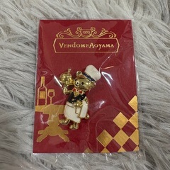 新品　ヴァンドーム青山 ブローチ アクセサリーまとめ売りの画像