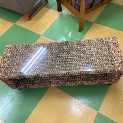 R67 アジアン家具　ガラステーブル