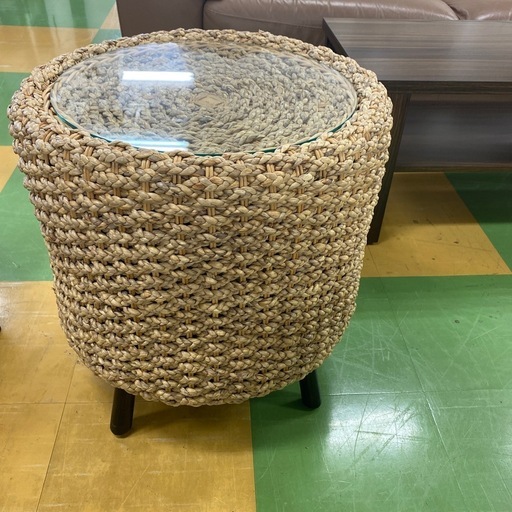 R69 アジアン家具　丸テーブル