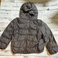 子ども服 UNIQLO ユニクロ アウター ベスト 110 120の画像