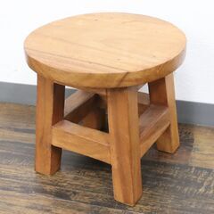 ≪ZR1033ジ≫ 無垢材/木製 ミニスツール 2点 セット 高さ約25.9cm ナチュラルカラー 丸型座面 椅子/イス/いす/ウッドスツール 家具/インテリアの画像