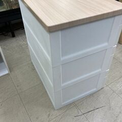 J5721　【リユースのサカイ柏店】3段衣装ケース　Fits　クリーニング済み　参考価格10990円の画像