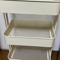 キッチンワゴン　キャスター付バスケットラックの画像