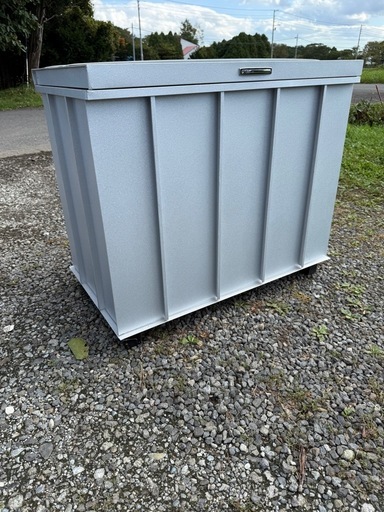 屋外　ゴミ箱　ダストボックス