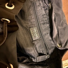 PRADA プラダ　リュックの画像