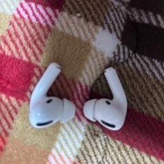AirPods A2084の画像