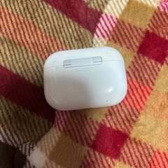 AirPods A2084の画像