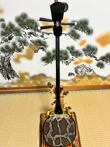 10月7日終了！！沖縄三線！新品！！貴重！知念大工型！本蛇皮！本張り！【一枚張り】⑰